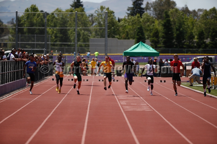 2014NCSTriValley-113.JPG - 2014 North Coast Section Tri-Valley Championships, May 24, Amador Valley High School.